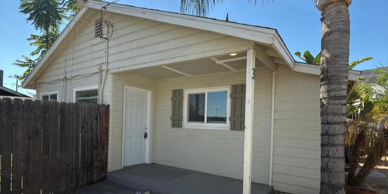 Lake Elsinore House: 32982 Maiden Ln