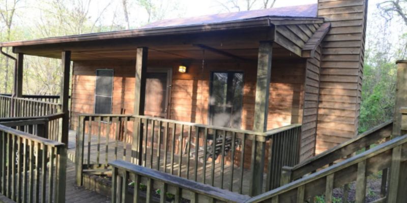 Blacksburg House: 811 Rocky Acres Ln