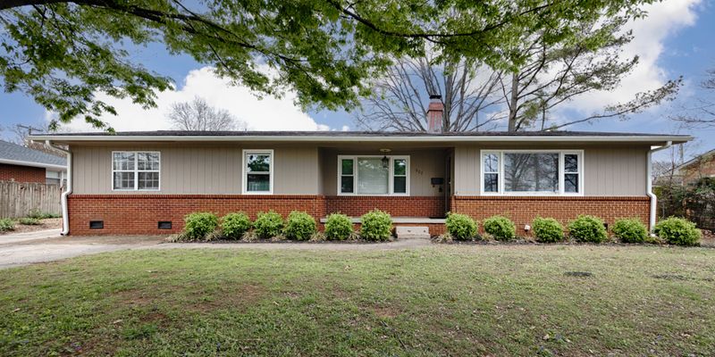 Huntsville House: 607 Bob Wallace Avenue Southwest