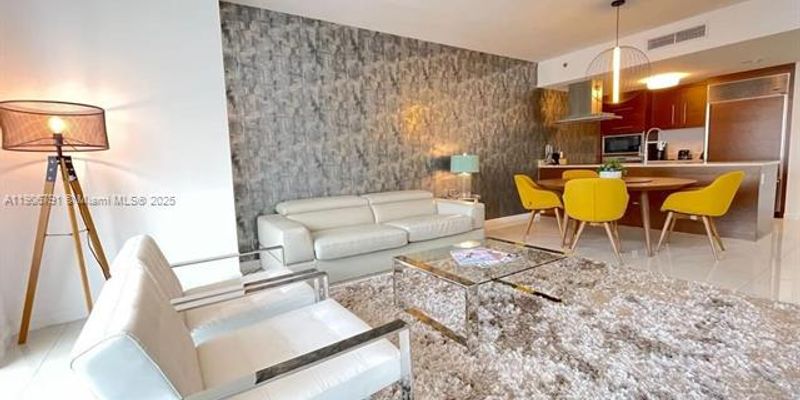 Miami Condo: 485 Brickell Ave