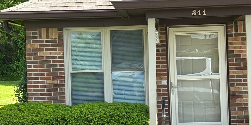 Greenwood Apartment: 341 Miller Dr