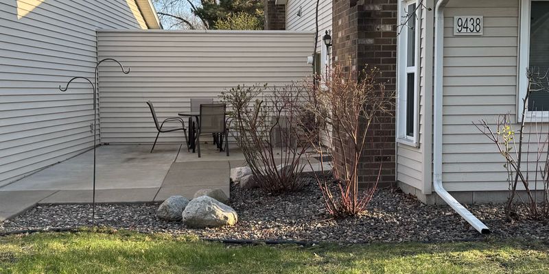 Maple Grove House: 9438 Ranchview Ln N