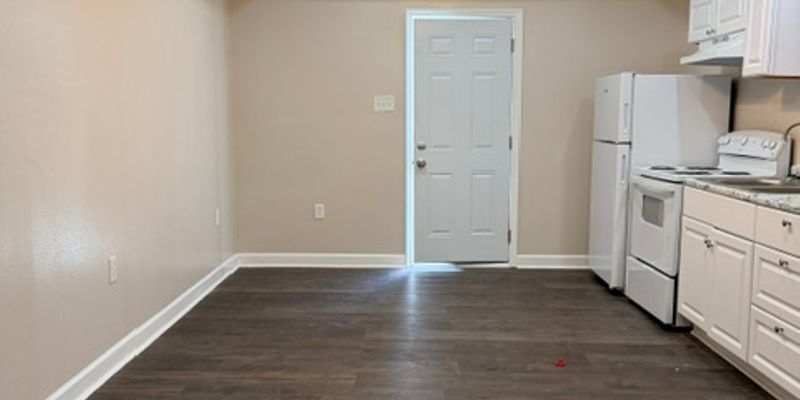 New Orleans Multiplex: 2108 Eads St