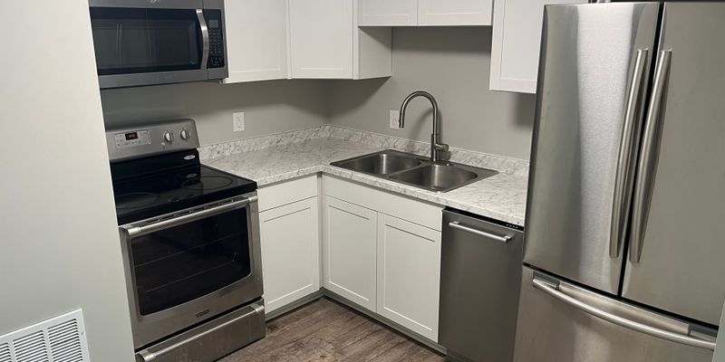 Nashville House: 555 N Dupont Ave