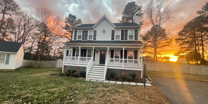 Midlothian House: 14413 Branched Antler Dr