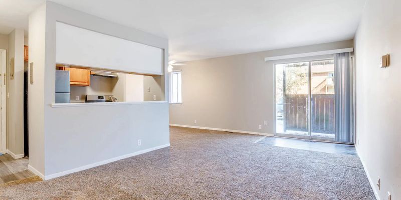 Ann Arbor Apartment: 2230 Dexter Ave