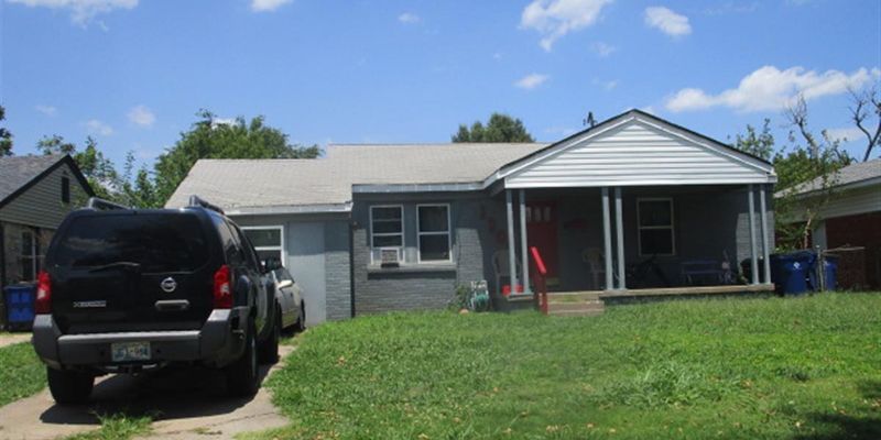 The Village House: 1307 Sheffield Rd