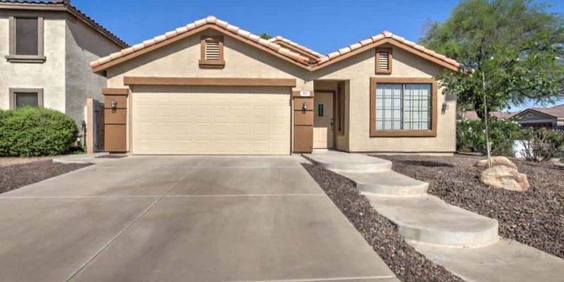 Gilbert House: 711 S Roca St