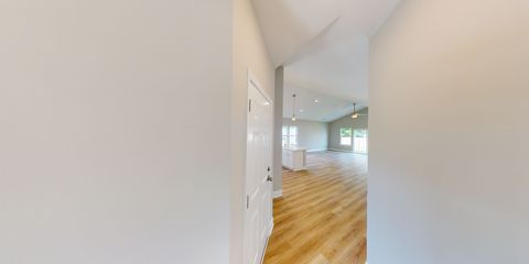 1004-Moen-Loop-Main-Hall.jpg