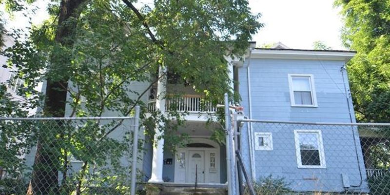 Baltimore House: 3511 Powhatan Ave