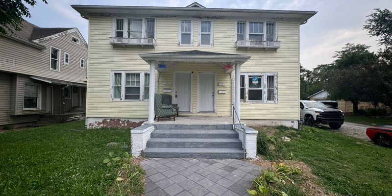 Kokomo Apartment: 701 E Walnut St