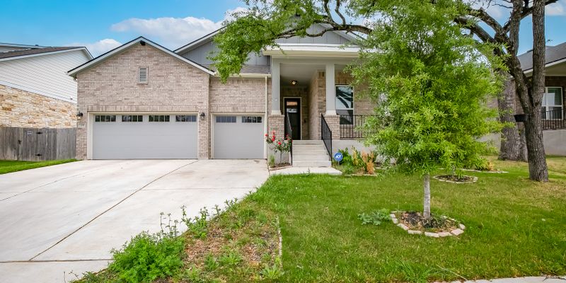 Georgetown House: 128 Ridgeview Ct