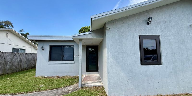 West Palm Beach Multiplex: 4729 Myrtle Lane