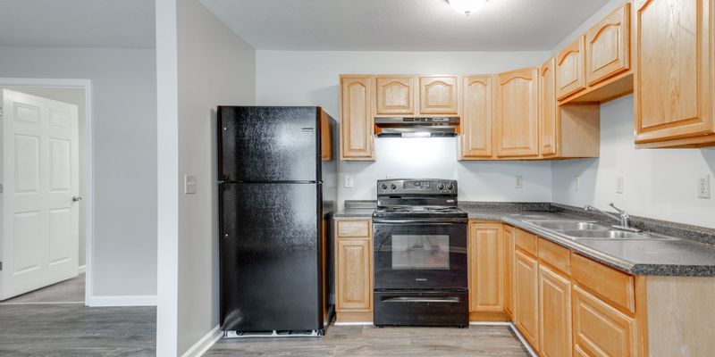 Chattanooga Apartment: 800 Lullwater Rd