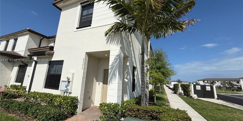 Homestead House: 23373 SW 129th Path