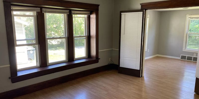 Akron Apartment: 549 Brown St