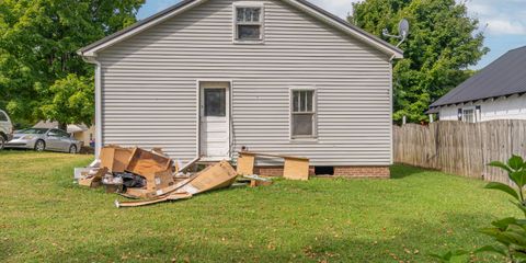 209 Sunset Drive-4.jpg