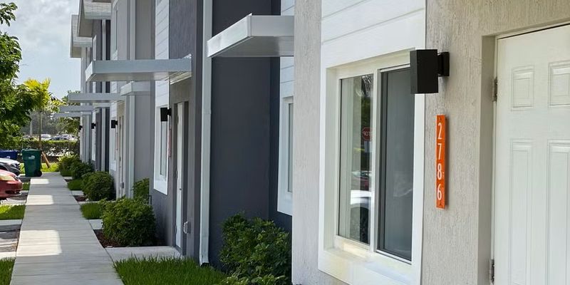 Miami Gardens Townhome: 2754-2791 NW 191st Terrace