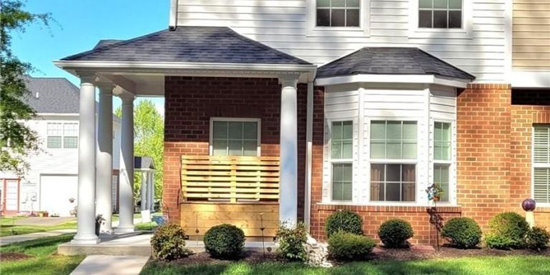 Mechanicsville Townhome: 7358 Pebble Lake Dr