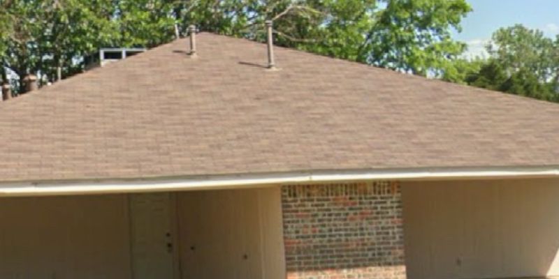 Denton House: 1018 Mulkey Ln