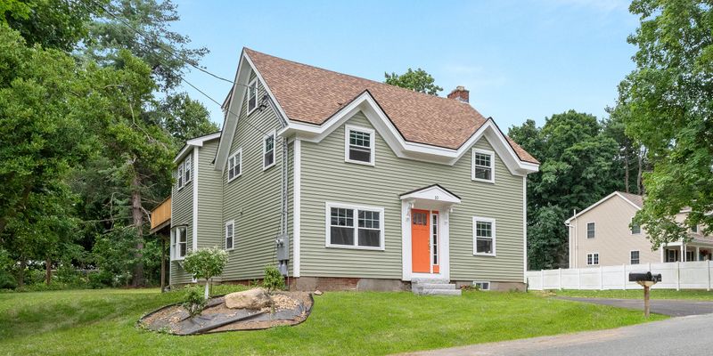 Groveland Apartment: 10 Cannon Hill Ave