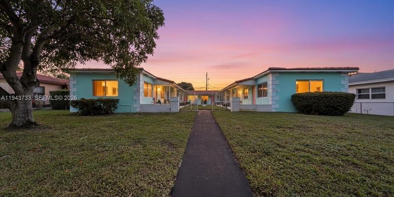 Hollywood Apartment: 1839 Funston St