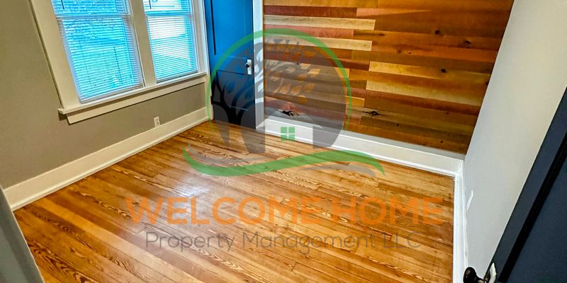 Lafayette House: 1819 N 18th St