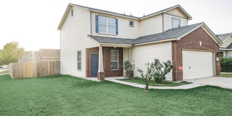 San Antonio House: 8823 Mission Brk
