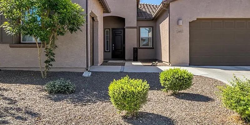 San Tan Valley House: 2953 E Stargazer Dr