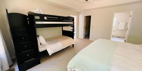 15 Master Bed.JPG