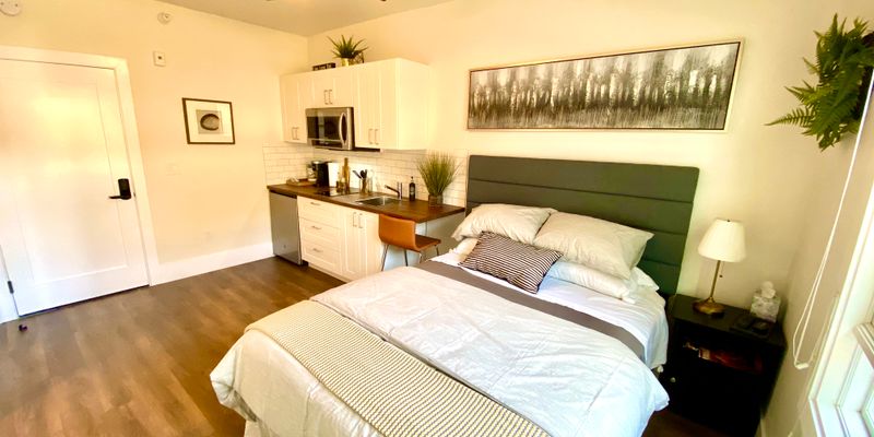 San Jose Apartment: 155 West Santa Clara Street