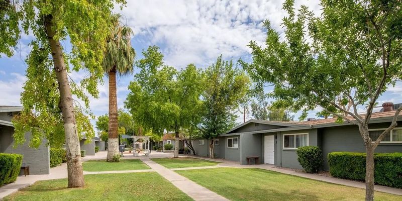 Phoenix Apartment: 2402 W Devonshire Ave