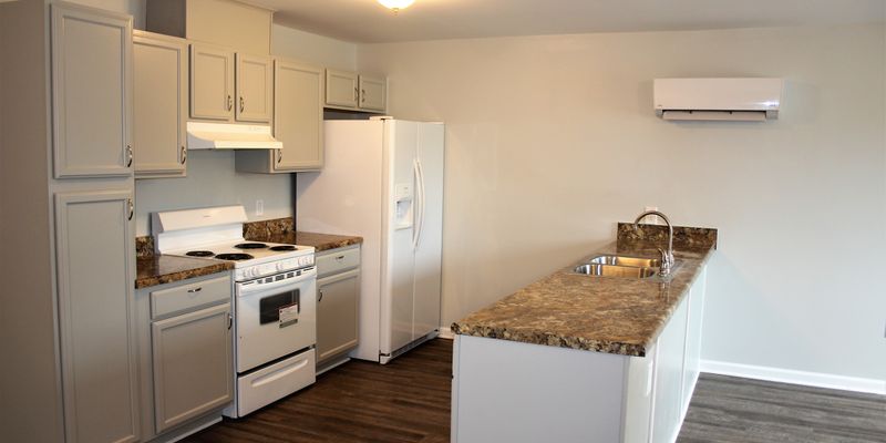 Kenbridge Apartment: 519 Main St