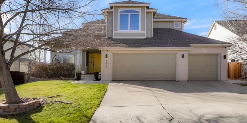 Littleton House: 6527 S Robb Way