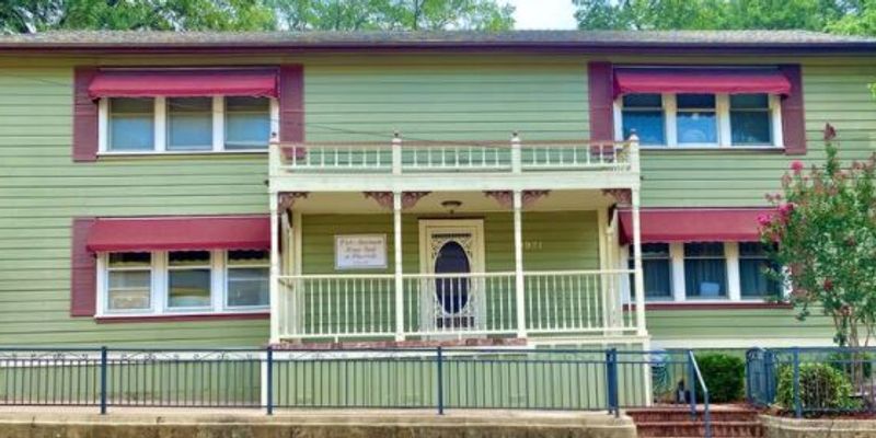 Placerville Apartment: 2971 Bedford Ave