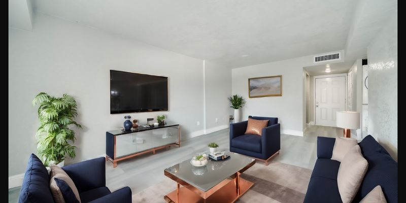 North Miami Apartment: 12955 NE 6th Ave