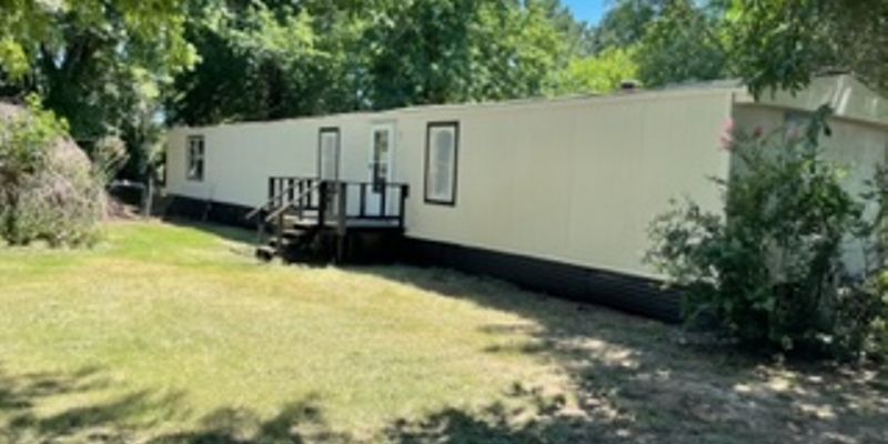 Lexington House: 6840 N Sun Country Rd