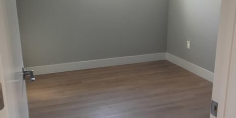 Bedroom 1.JPG