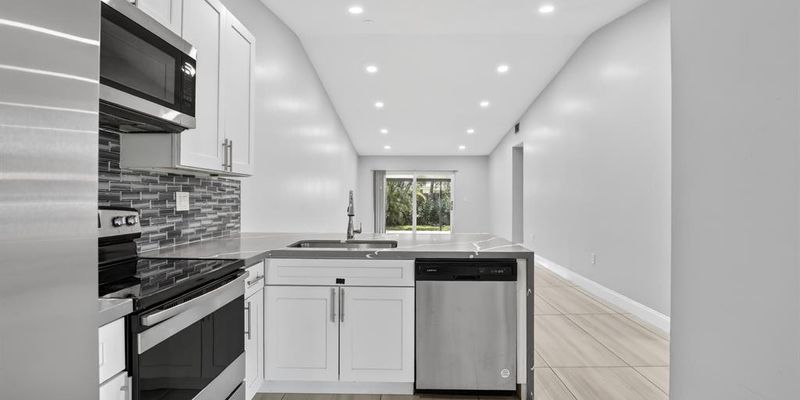 Fort Lauderdale House: 4404 Treasure Cove Dr