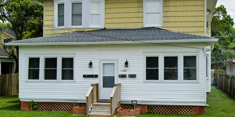 Princess Anne Apartment: 11689 Somerset Ave