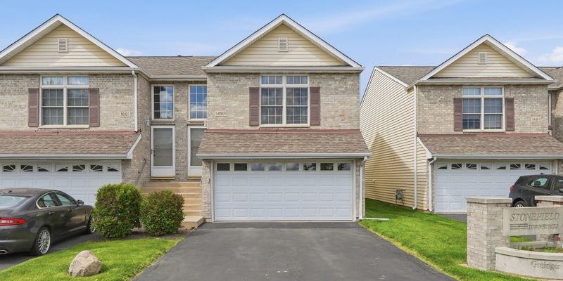 DeKalb House: 1499 Stonefield Dr