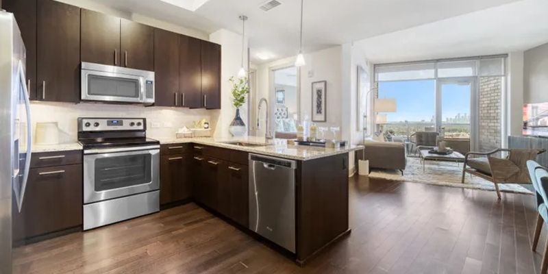 Houston Apartment: 1599 Uptown Park Blvd