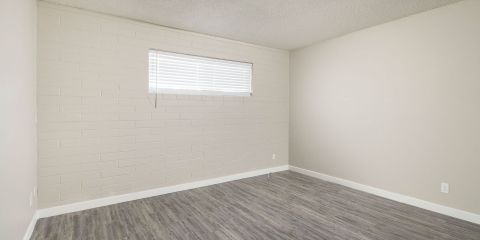 inside - bedroom.jpg