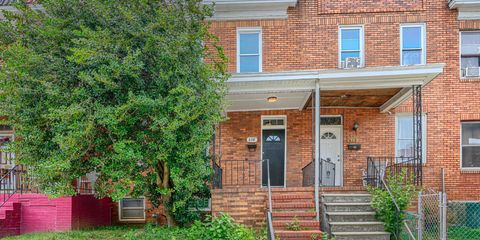 614 Savage St (1).jpg