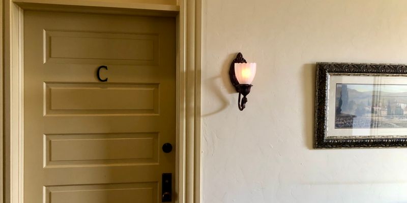 Creedmoor Apartment: 304 N Main St