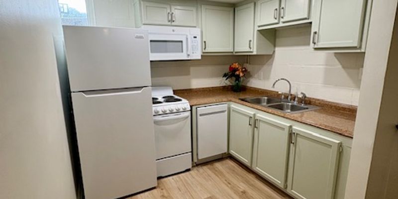 Manchester Apartment: 3153 High Street