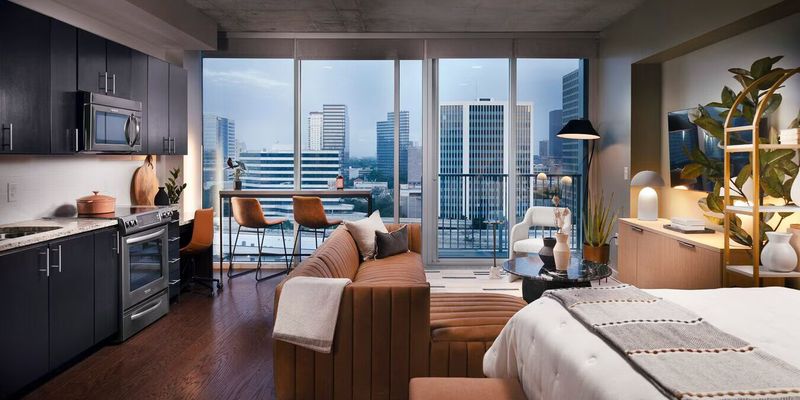 Houston Apartment: 2598 Willowick Rd