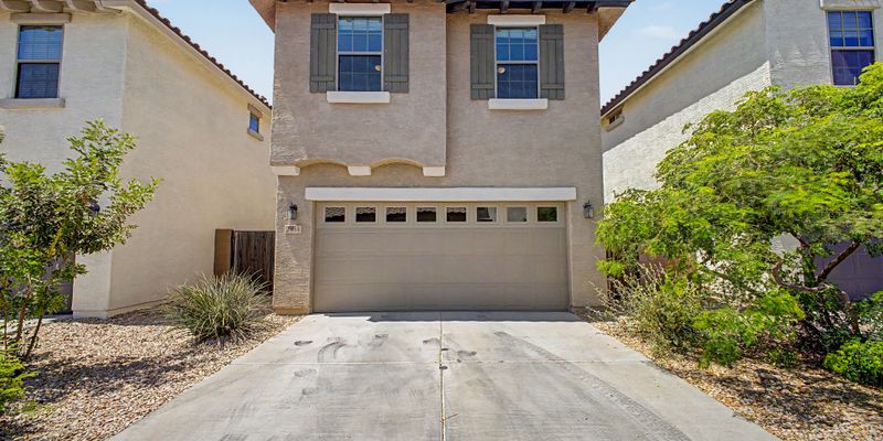 Mesa House: 2934 N 71st Pl