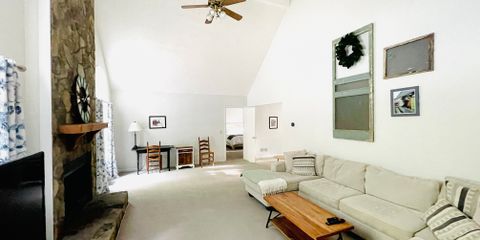 01 Cover Family Room.JPG