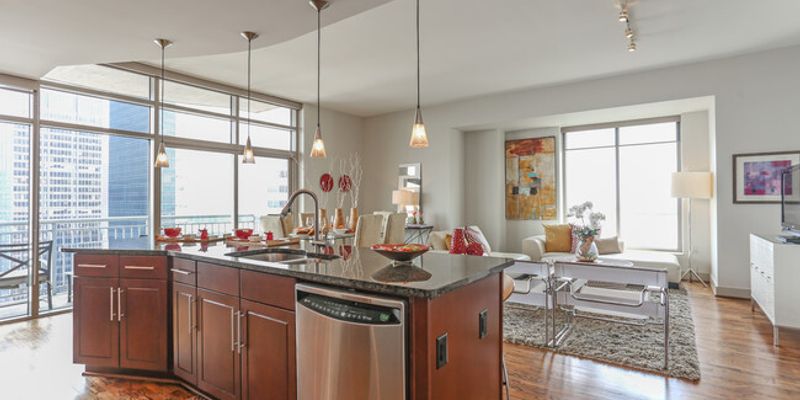 Houston Apartment: 1757 Walker St